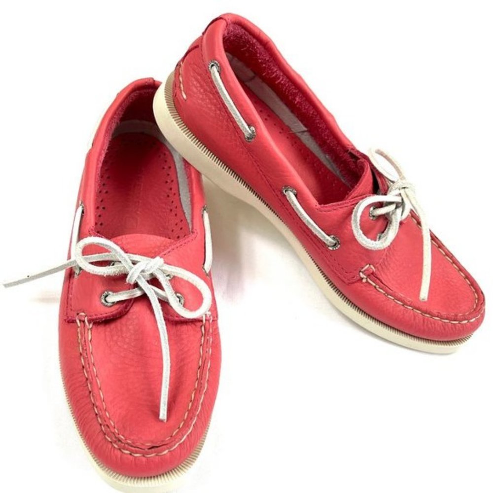 Sperry Topsider Salmon Coral Pink moccasins/Boat Shoe